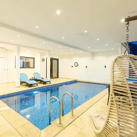 Apartamento Ezel *