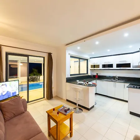 Apartamento Ezel *